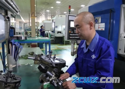 这一系列轴承精度P2级,瓦轴已替代进口为主机批量配套