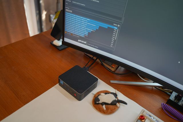 选择台式机还是小主机？零刻SEI12海外体验报告